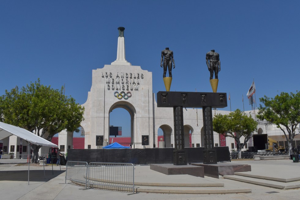 Fotografía de Los Angeles Memorial Coliseum, el 15 de agosto de 2024, en Los Ángeles (Estados Unidos). EFE/ Mónica Rubalcava