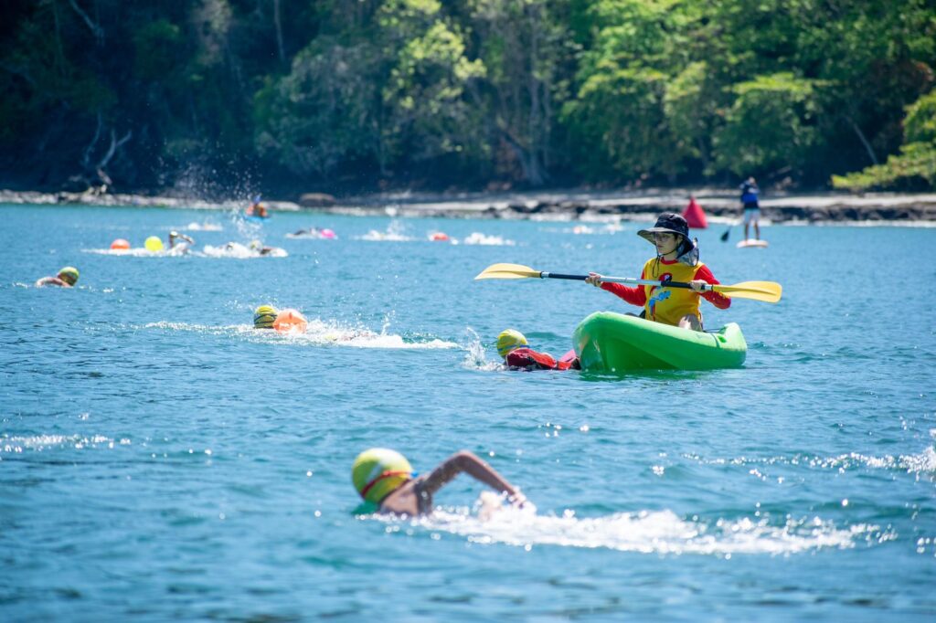 Conozca cuáles son los beneficios de nadar en aguas abiertas y cómo puede aprovecharlos