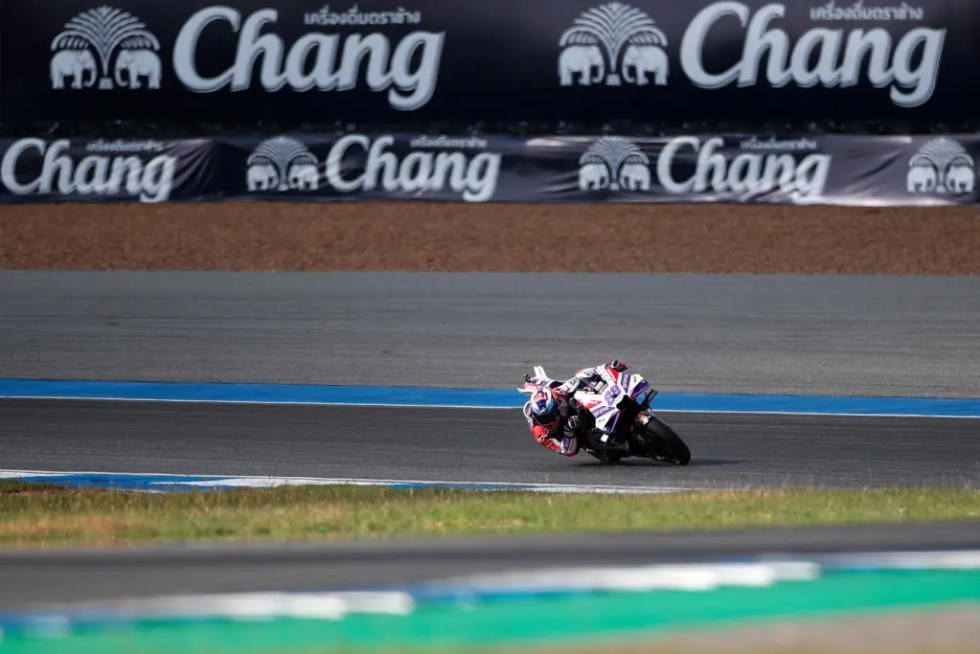 El piloto español de MotoGP Jorge Martín en acción durante el Gran Premio de Tailandia de Motociclismo