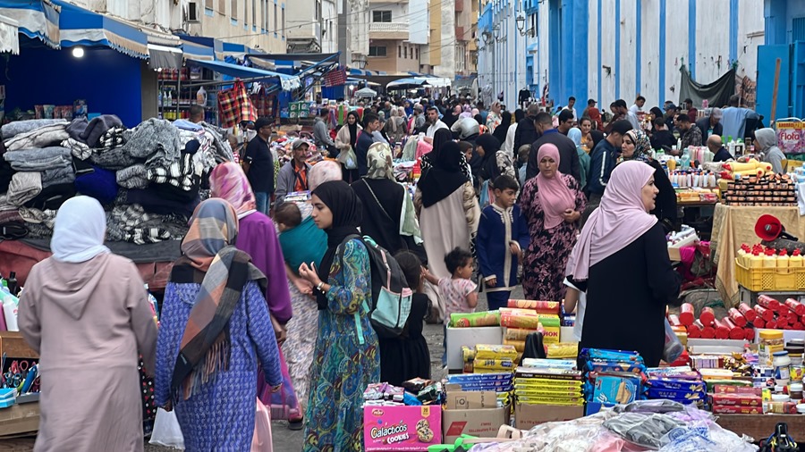 Mercado de Castillejos, en la frontera de Marruecos con España