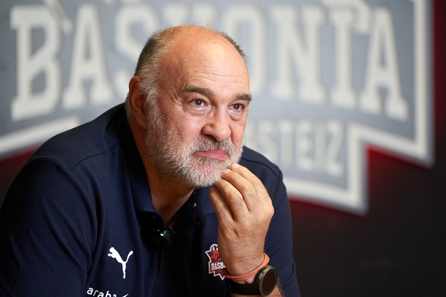 El ex jugador y actual entrenador del Baskonia Pablo Laso