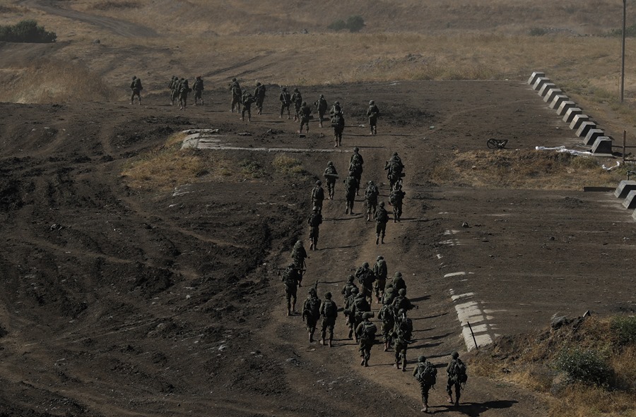 Soldados israelíes en un entrenamiento militar en los Altos del Golán, cerca de la frontera entre Israel y Siria