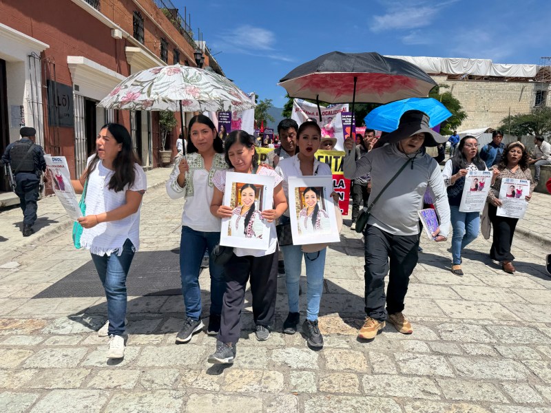 Familiares y ONG marchan en Oaxaca para exigir la localización de la activista mixe Sandra Domínguez - familiares-y-ong-marchan-en-oaxaca-para-exigir-la-localizacion-de-la-activista-mixe-sandra-dominguez-1024x768