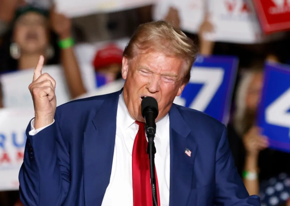 El expresidente de EE.UU. Donald Trump, en una fotografía de archivo. EFE/Bizuayehu Tesfaye