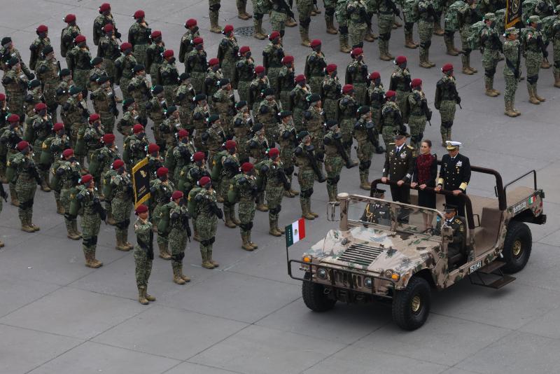 #Galeria Sheinbaum encabeza el desfile por el 114 aniversario de la Revolución Mexicana - sheinbaum-114-aniversario-revolucion-mexicana-7-1024x683