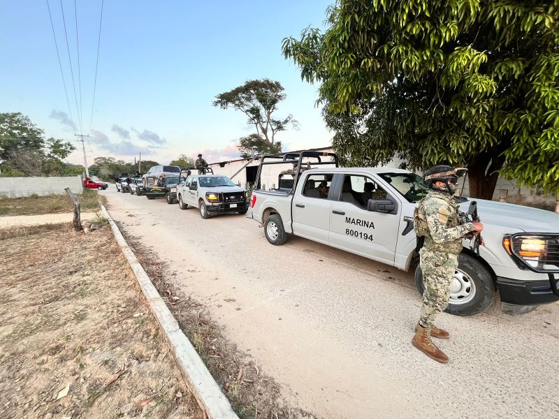 Aseguran vehículos, armas y presunta droga en operativos en Guerrero y Oaxaca - aseguran-vehiculos-armas-y-presunta-droga-en-operativos-en-guerrero-y-oaxaca-7-1024x768