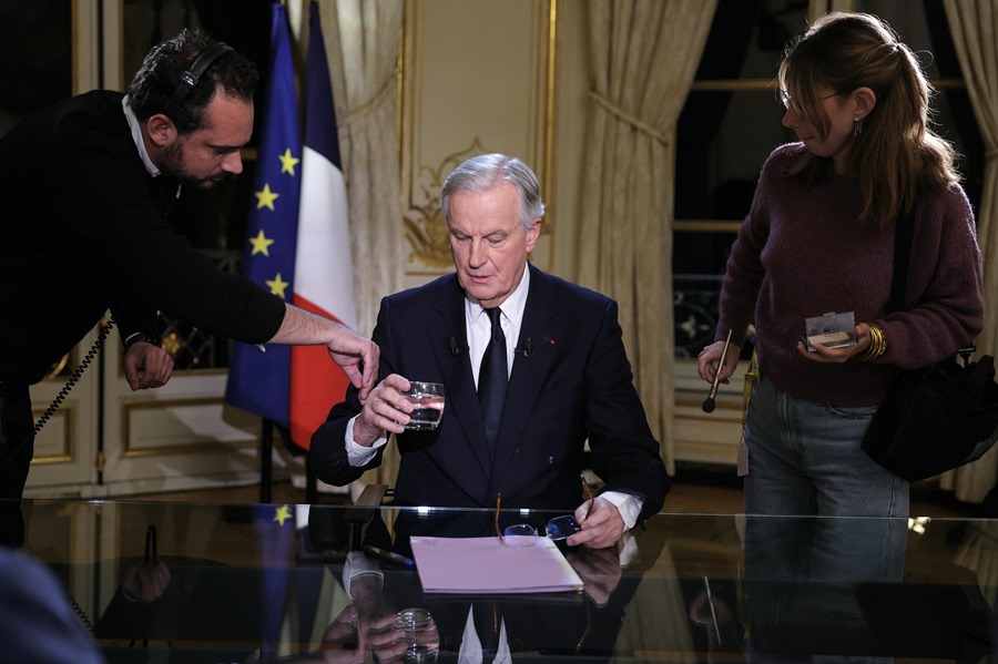barnier-tv-2 Francia mociones de censura