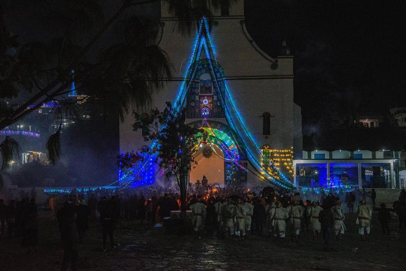 Indígenas celebran Navidad en Chiapas con un culto a la agricultura y naturaleza - f48cfcbdaa0b4b8fd3acaab81e887d5ceb67e2e1w-1024x684