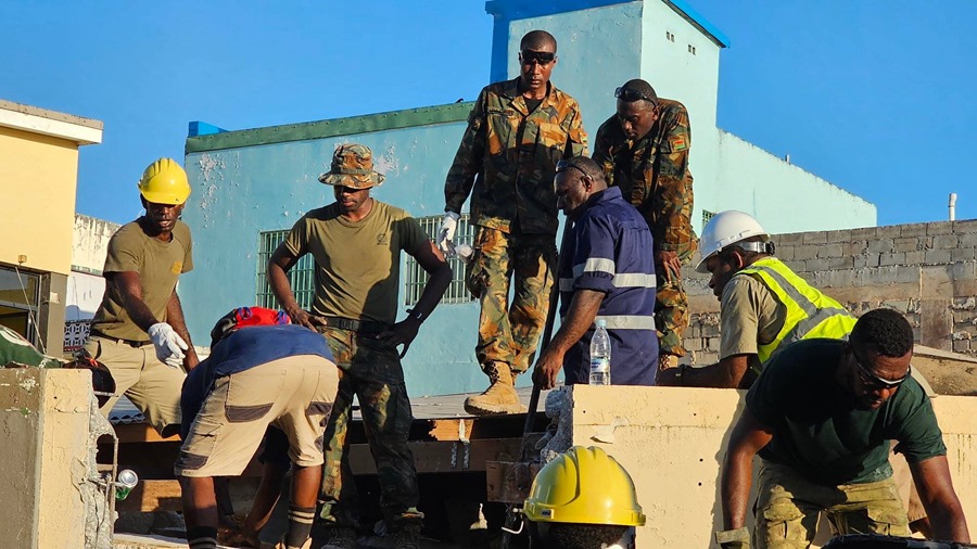 Labores de rescate en Vanuatu tras el terremoto