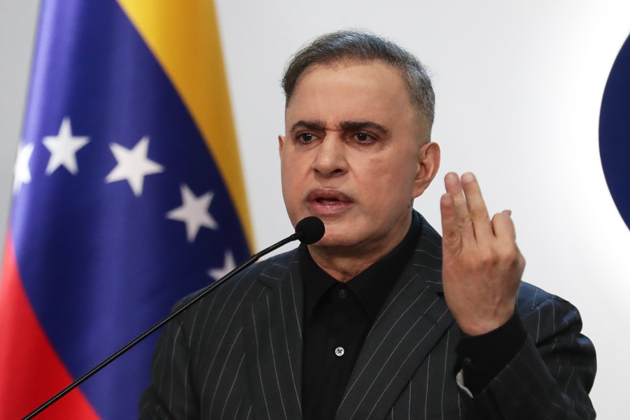 Fotografía de archivo del fiscal general de Venezuela, Tarek William Saab, quien ha informado de la detención del gendarme de Argentina. EFE/ Ronald Pena R