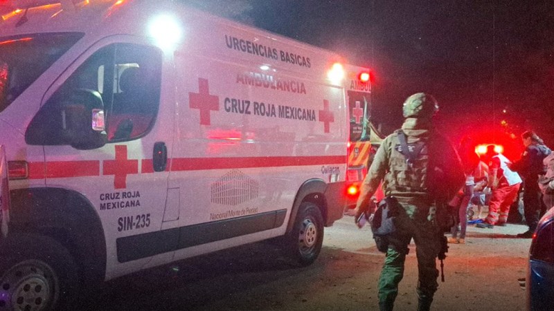 Un muerto, 4 heridos y disparos contra 3 casas: nueva ola de violencia en Sinaloa - atencion-a-joven-atacado-en-culiacan