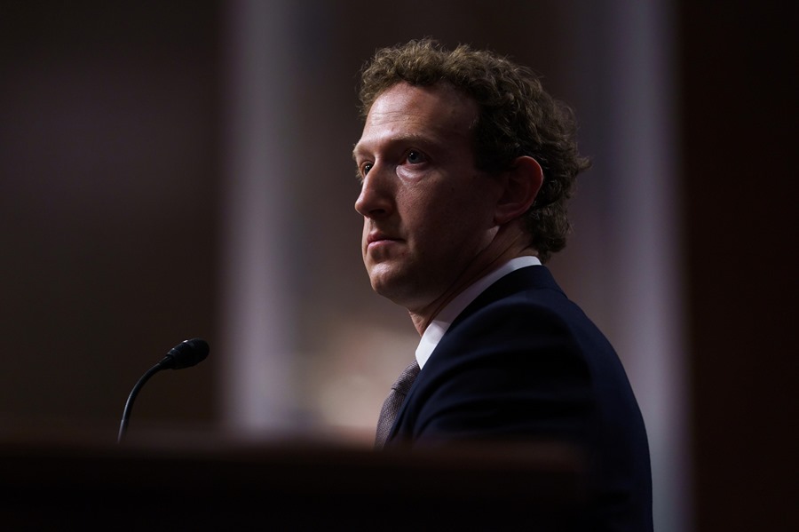 Fotografía de archivo de Mark Zuckerberg en el Senado de EE.UU. EFE/EPA/Will Oliver