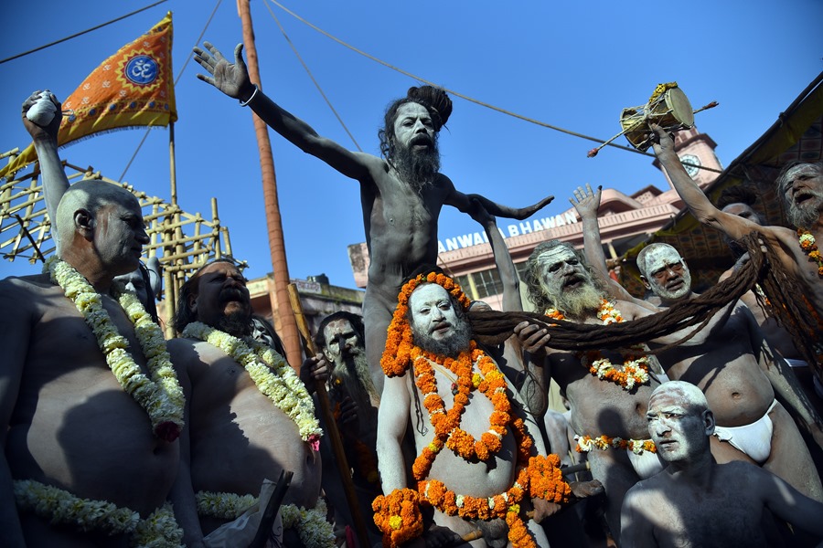 FESTIVAL HINDU KUMBH MELA