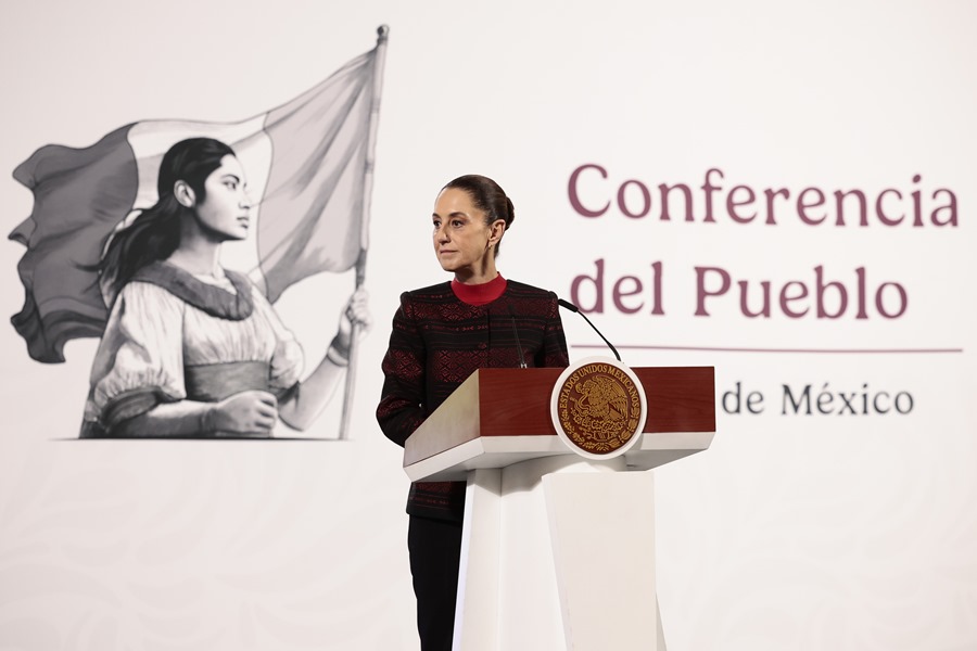 La presidenta de México, Claudia Sheinbaum, participa este miércoles durante su conferencia de prensa diaria en Palacio Nacional de la Ciudad de México (México). EFE/ José Méndez