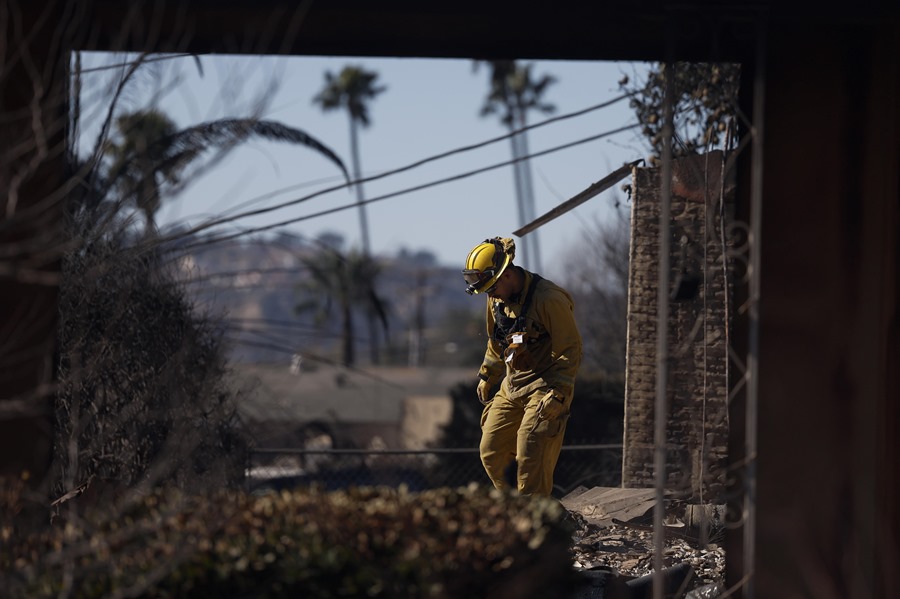 obj_20250113t220514s0013i_1_1_1_15_3_1 incendios Los Ángeles