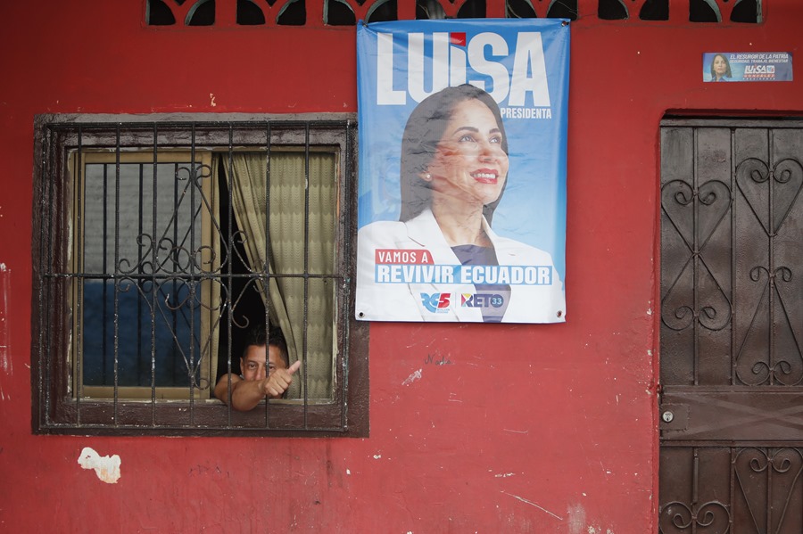 campaña Ecuador