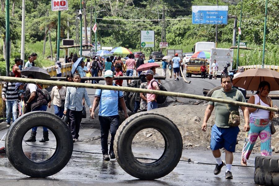 ecuador_carceles_protestas La cárcel de Noboa al "estilo Bukele" se erige en Ecuador ante rechazo de comunidad local