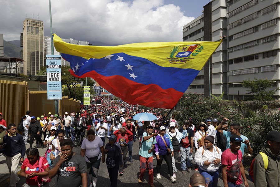 venezuela_marchas_chavismo_chavez El chavismo pide mantener la unidad al conmemorar 33 años de fallido golpe de Estado