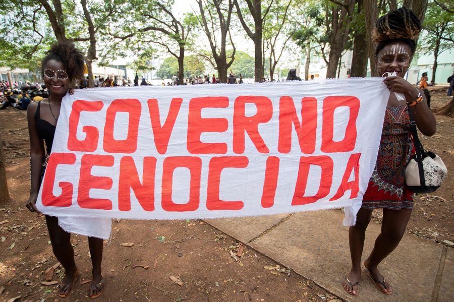 ame8428-brasil-educacion-protesta