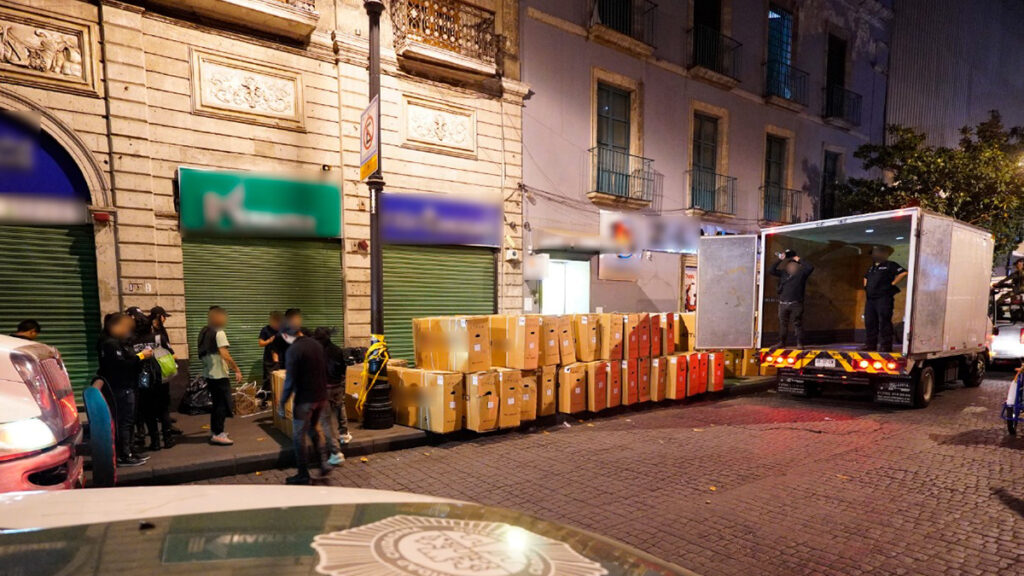 aseguramiento-de-vehiculos-electricos-de-procedencia-extranjera-irregular-en-cdmx-1024x576-1 Decomisan mil 100 toneladas de motos, scooters y bicicletas eléctricas en la Cuauhtémoc - aseguramiento-de-vehiculos-electricos-de-procedencia-extranjera-irregular-en-cdmx-1024x576