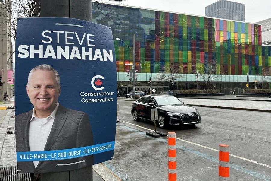canada-elecciones4 Fotografía de propaganda electoral del candidato a la Cámara de los Comunes de Canadá, el conservador Steve Shanahan, el 26 de abril de 2025, en una calle de Montreal (Canadá). EFE/ Javier Otazu