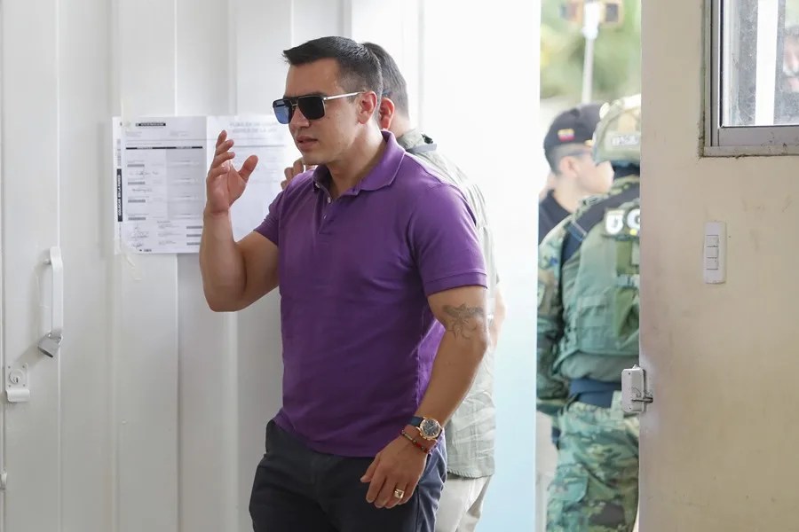 Venezuela tilda de falsa la denuncia de Ecuador sobre sustracción de material electoral