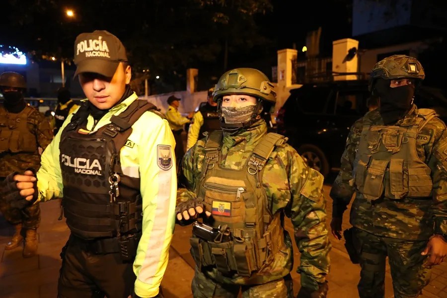 Ecuador México