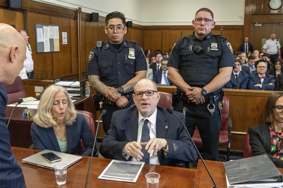 harvey-weinstein3 El exproductor de Hollywood Harvey Weinstein durante el juicio contra el productor iniciado, este 23 de abril de 2025, en un tribunal penal de Manhattan en Nueva York (Estados Unidos). EFE/Steven Hirch/Pool