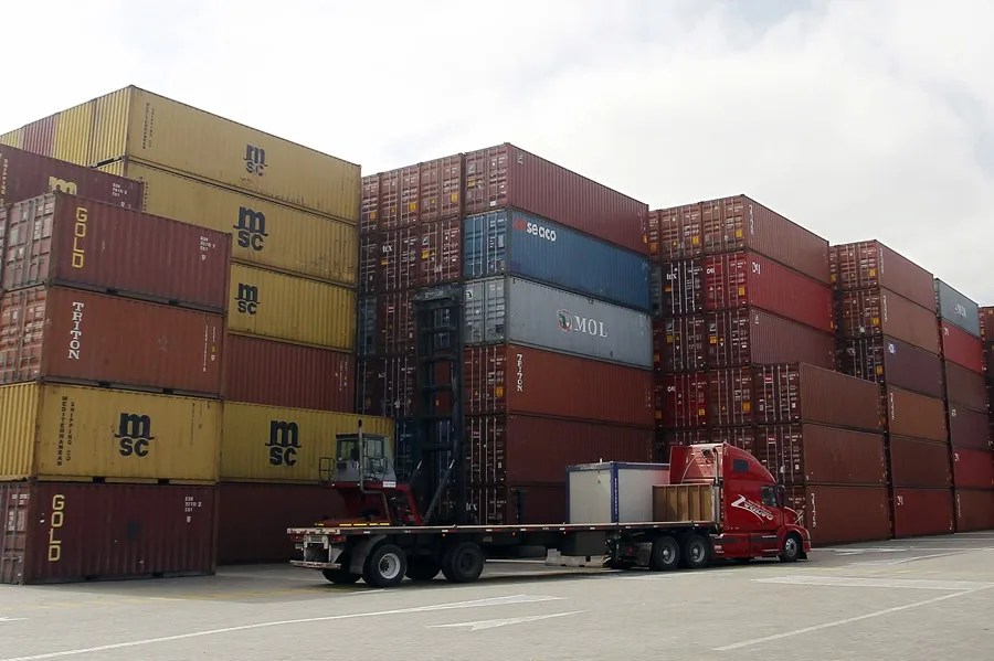 iquique_puerto Boric asegura que el Corredor Bioceánico pondrá a Suramérica "en el centro del mundo"