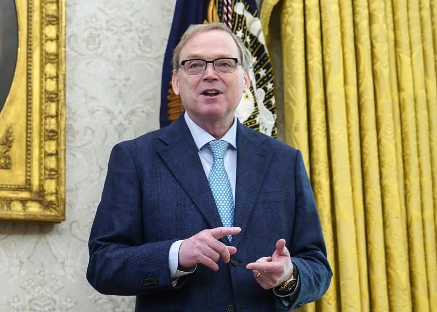 kevin_hassett-1 Más de 50 países han hablado con EE.UU. para negociar los aranceles, según asesor de Trump