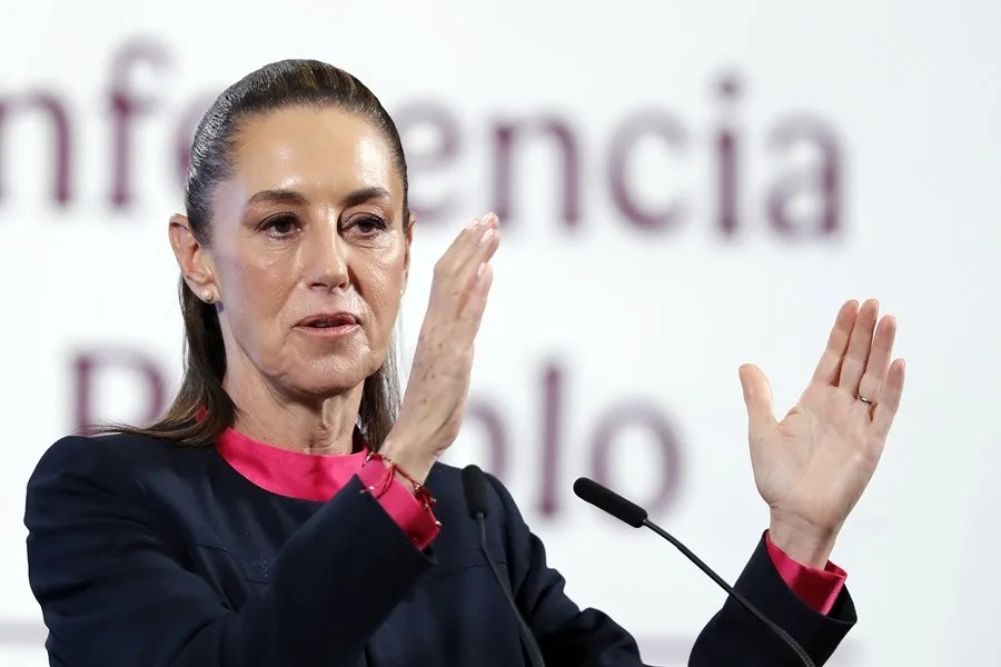 mexico-elecciones-judiciales4 La presidenta de México, Claudia Sheinbaum, participa este lunes en una rueda de prensa en Palacio Nacional de la Ciudad de México (México), donde habló de la elección del Poder Judicial. EFE/ Mario Guzmán