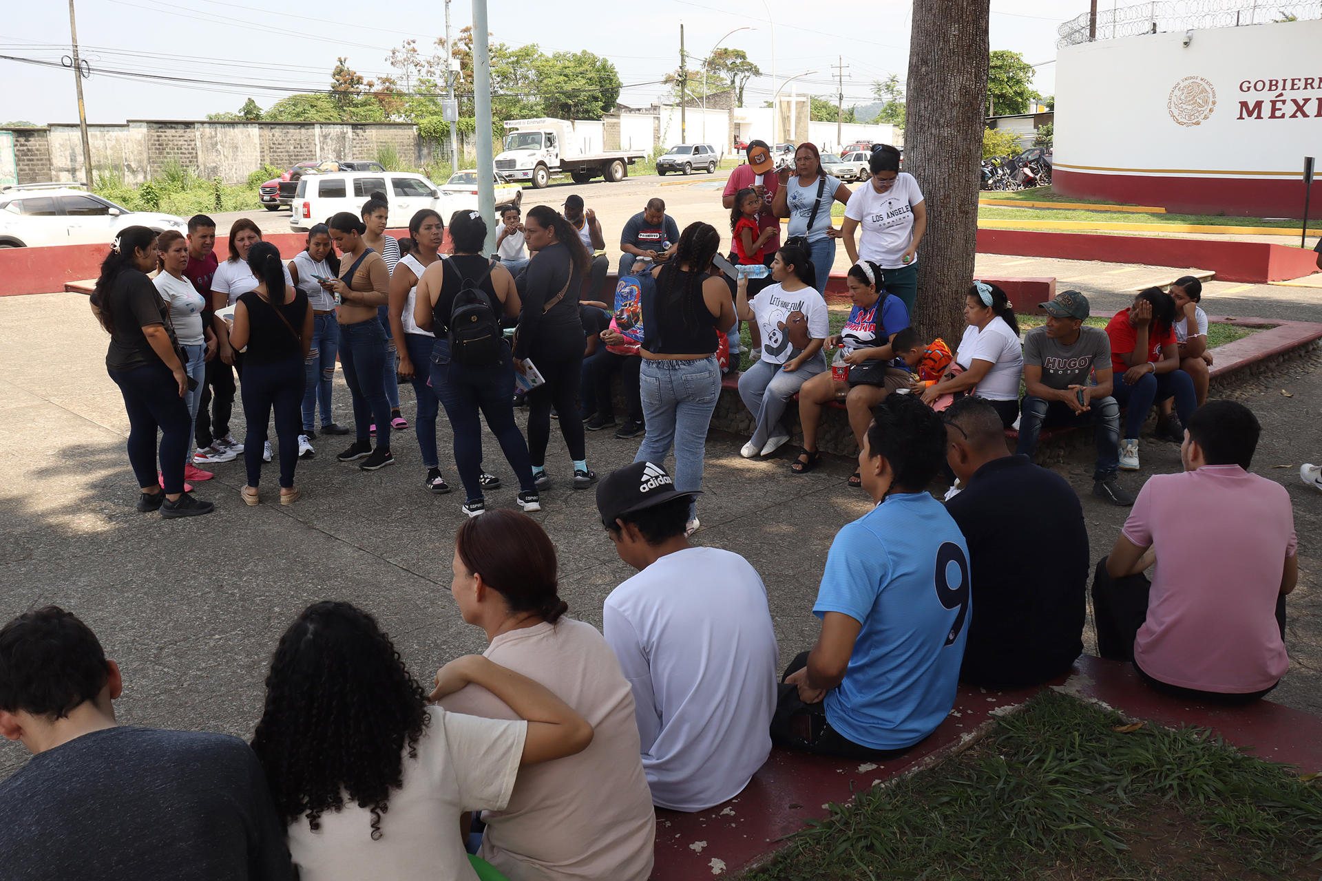 migrantes-venezolanos-en-tapachula-chiapas Venezolanos aumentan sus protestas en Chiapas para exigir vuelos de repatriación - migrantes-venezolanos-en-tapachula-chiapas