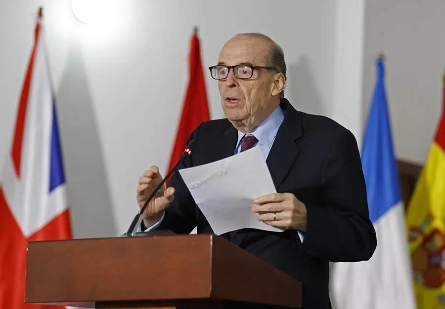 petro-drogas2 Fotografía de archivo del excanciller de Colombia, Álvaro Leyva, quien afirma que el presidente Gustavo Petro tiene un problema de adicción a drogas. EFE/ Mauricio Dueñas Castañeda