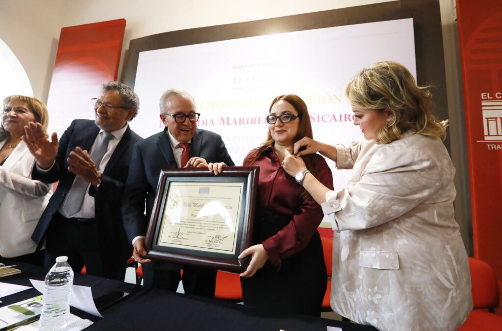reconoce-el-gobernador-ruben-rocha-la-labor-de-los-miembros-del-colegio-de-sinaloa-3-1024x676-1 Reconoce el gobernador Rubén Rocha la labor de los miembros del Colegio de Sinaloa - reconoce-el-gobernador-ruben-rocha-la-labor-de-los-miembros-del-colegio-de-sinaloa-3-1024x676