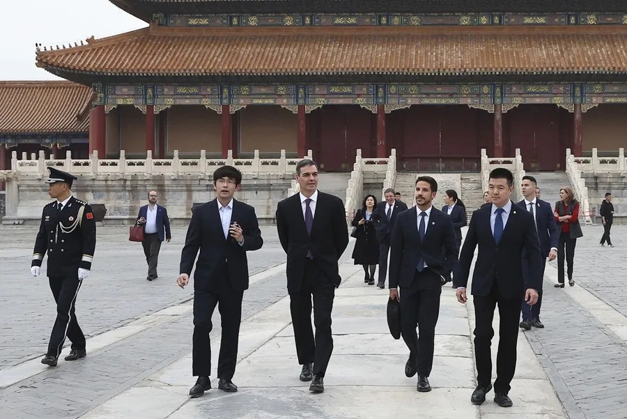 sanchez-ciudad-prohibida Sánchez visita la Ciudad Prohibida de Pekín
