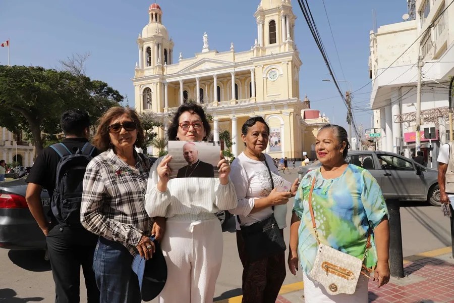 ame5919-peru-papa-leon-xiv