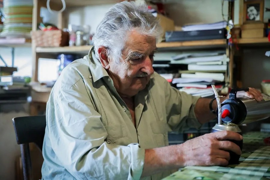 graf735-uruguay-politica-1