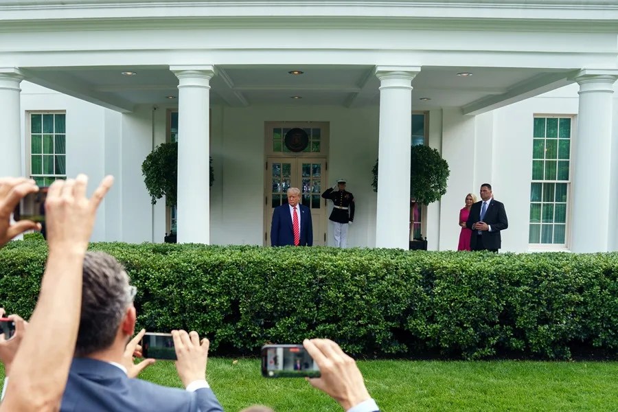 obj_20250508t184853s0008i_1_1_1_15_3_1 Trump Supremo inmigrantes
