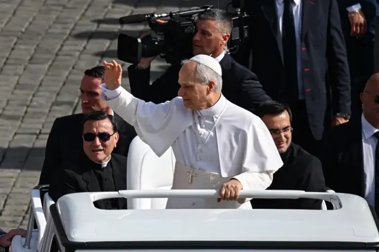 papa-papamovil