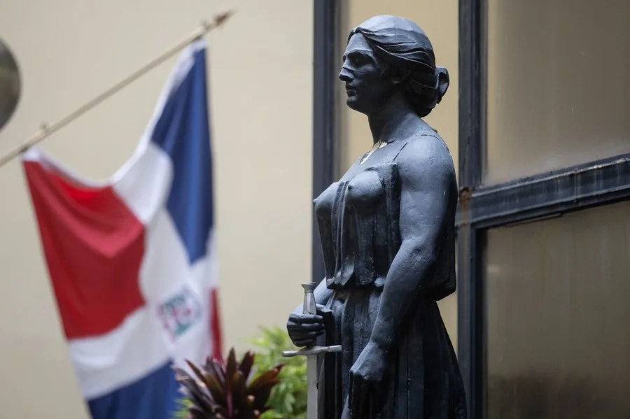 ame7048-republica-dominicana-accidente