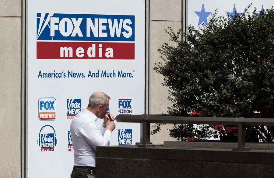 california-fox-news2 El gobernador de California demanda a Fox News por difamación y reclama 787 millones de dólares
