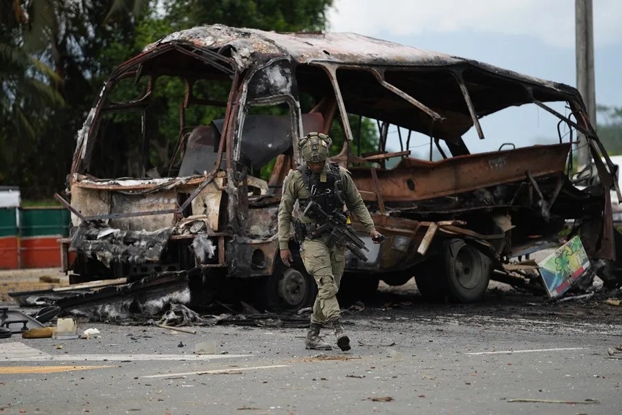 colombia_conflicto_atentados Al menos ocho muertos y decenas de heridos tras 19 atentados en el suroeste de Colombia