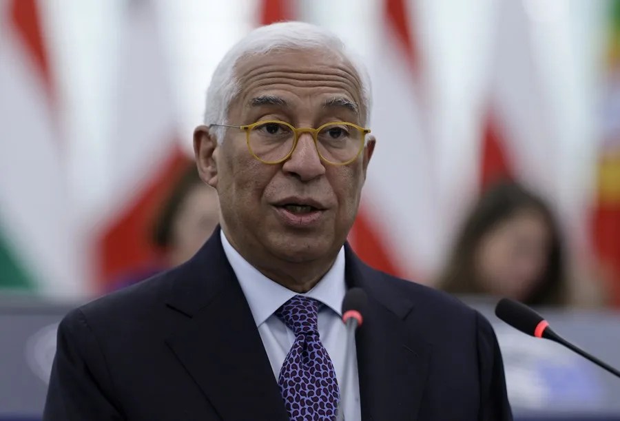 Costa apela a la solidaridad con el este y no cree en un "número mágico" de gasto en defensa. En la imagen, El presidente del Consejo Europeo, António Costa, durante un debate en la Eurocámara en Estrasburgo, Francia, en una imagen de archivo. EFE/EPA/RONALD WITTEK