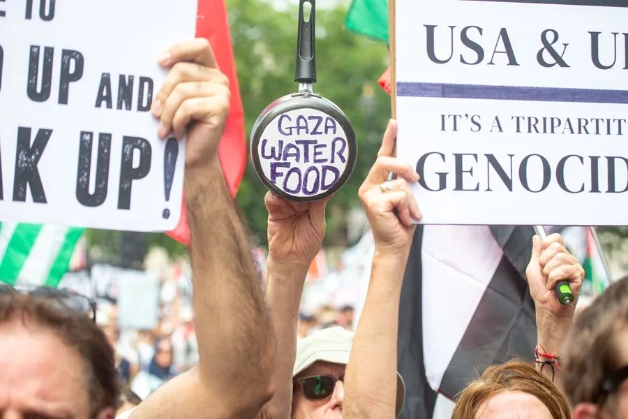 epa7294-britain-protest-israel-palestinians-conflict