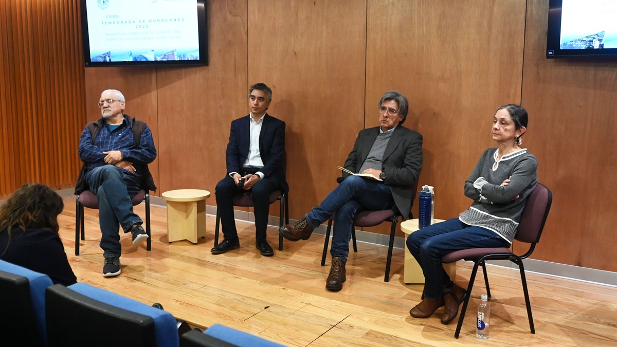 foro-temporada-de-huracanes-2025-investigaciones-en-torno-a-ciclones-tropicales-en-el-icaycc UNAM pide incrementar el monitoreo ante fenómenos meteorológicos - foro-temporada-de-huracanes-2025-investigaciones-en-torno-a-ciclones-tropicales-en-el-icaycc