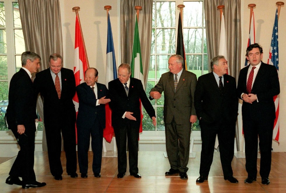 g7-1999 Imagen de los líderes de Canadá, Japón, Italia, Alemania, Francia y Reino Unido en el G7 de 1999. EFE/EPA TIM BRAKEMEIER