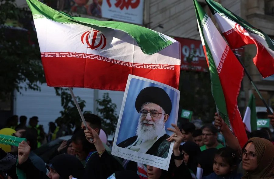 lider-supremo-iran2 El líder supremo de Irán nombra a posibles sucesores por si lo matan, según New York Times
