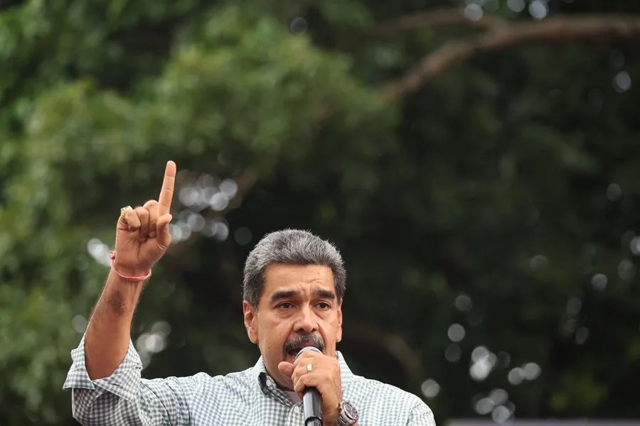 nicolas_maduro Nicolás Maduro le otorga la nacionalidad venezolana al merenguero fallecido Rubby Pérez
