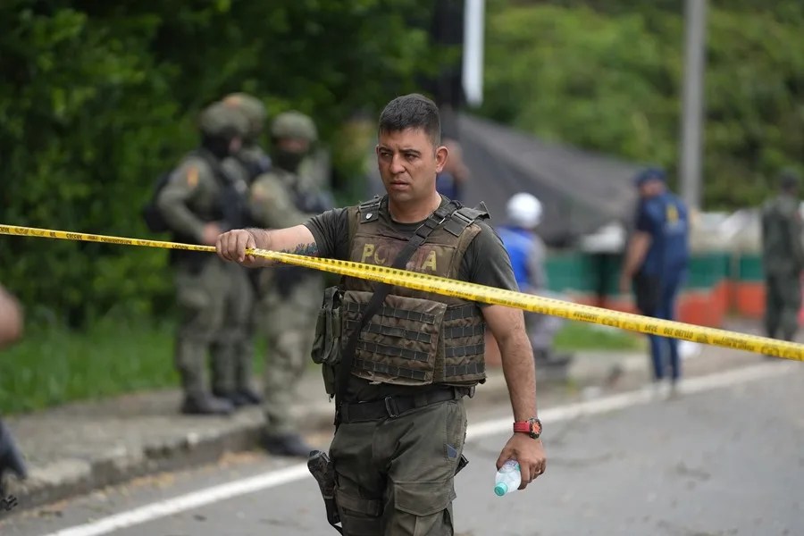 policia_colombia_atentados Colombia bajo ataque: Claves de una creciente crisis de seguridad