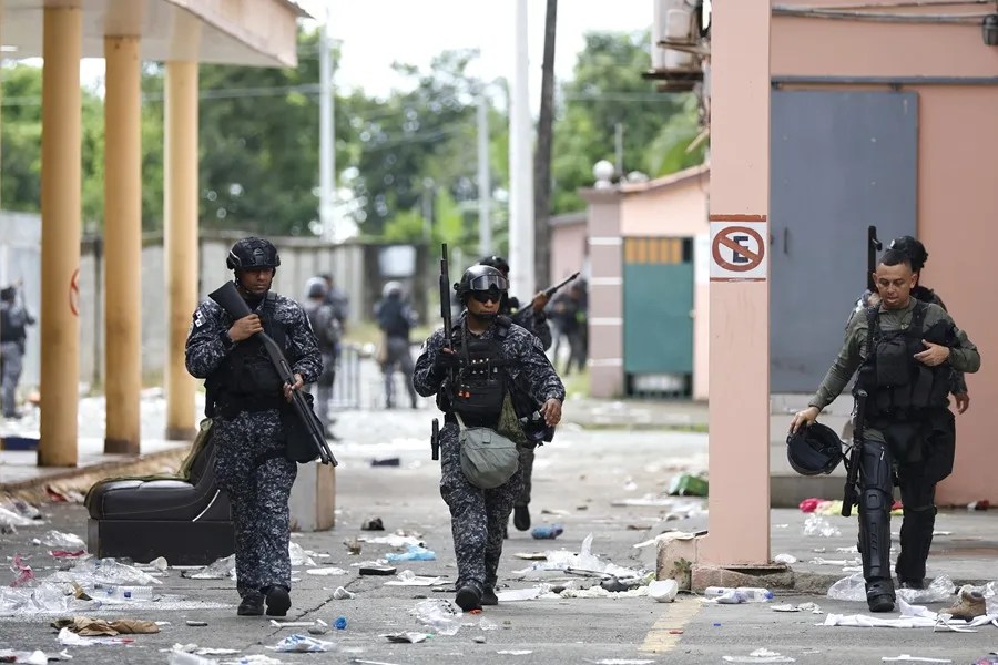protestas_policias Más de 300 aprehendidos en violentas protestas en zona bananera de Panamá